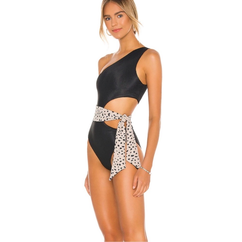 Beach Riot Black Swimsuit - Picture 6 of 6